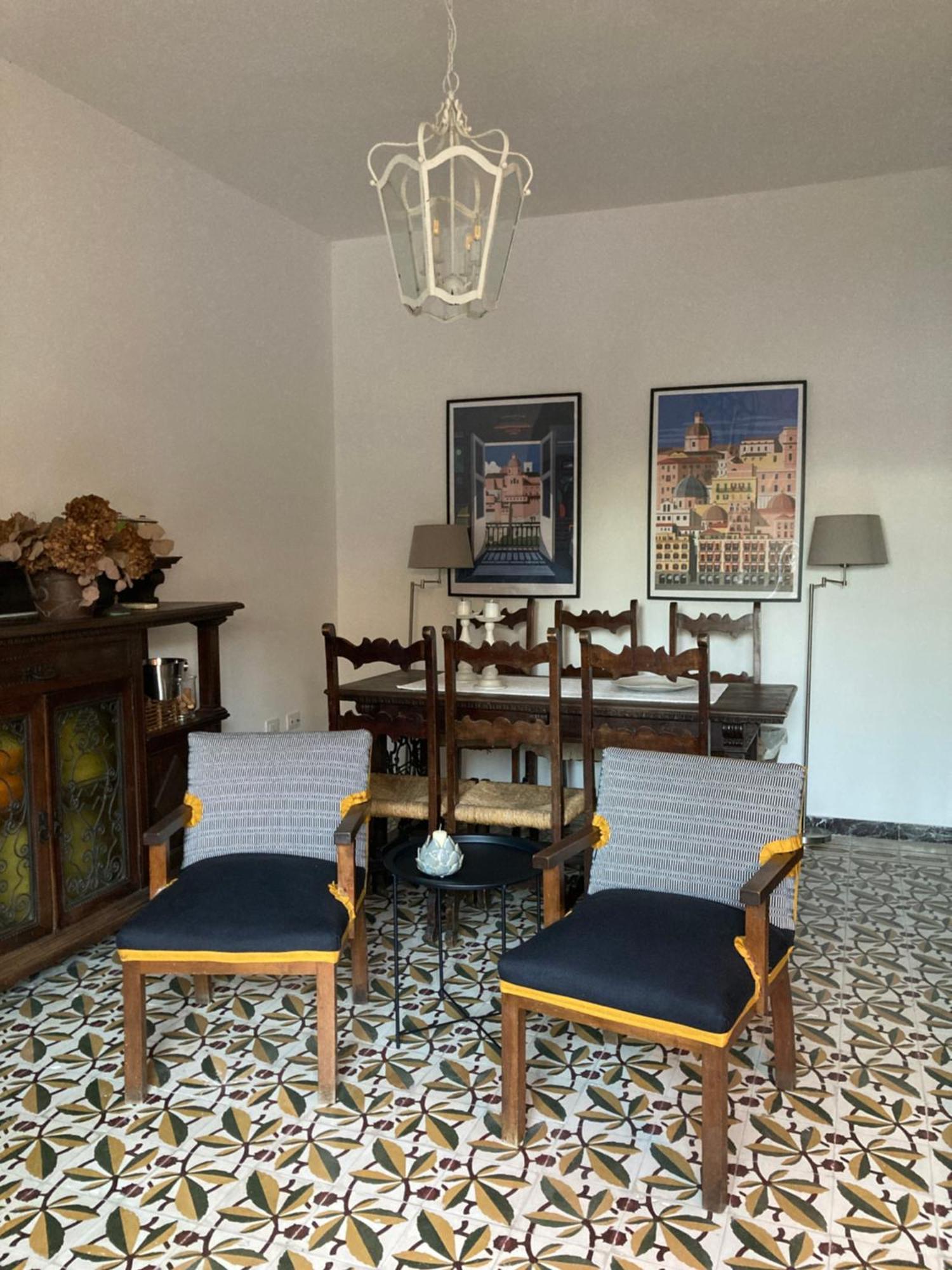 At Fourth Hotel Каляри Екстериор снимка